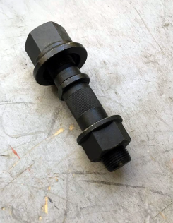 Шпилька перед колеса FAW 3310,3250 с гайкой M20*1.5/M22*1.5-117 (3103051-4EB1) (Ф0484)