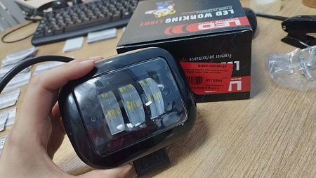 Фара LED-3D FenixPro 27W прямоугольная (3*9W CREE) 12-24V (209) (ОПТ5593)