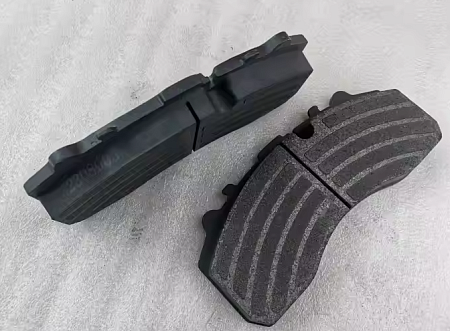 Колодки торм к-т 4 шт. SHACMAN X6000 передняя/задняя ось (M2628004)(ФШ1342)