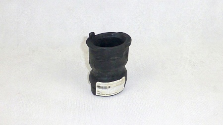 Втулка кронштейна крыла Volvo (TV05C058001) (п8244)